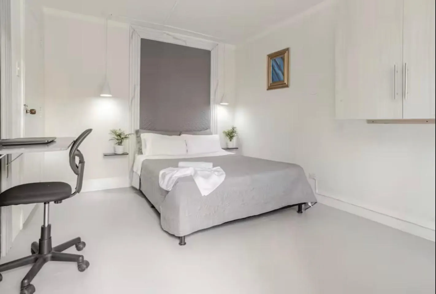 Апартаменты El Poblado 4 Bedroom 3 Bathroom Private Terrace Медельин